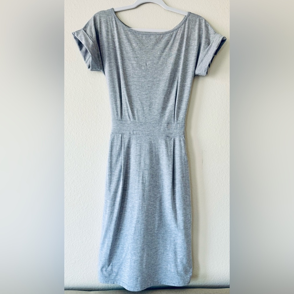 Gray Women's Belted Tie Waist Crewneck T-Shirt Dress w/ Pockets | Size Sm